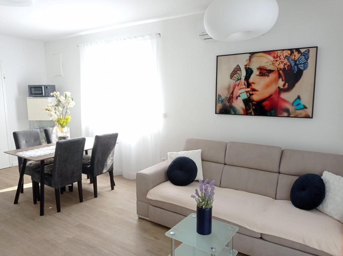 Apartman Franc S 비르 외부 사진